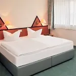 Sachsen-anhalt Отель