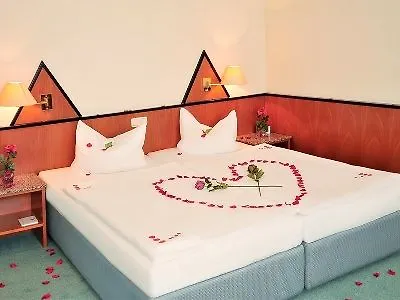 Otel Sachsen-anhalt 3*